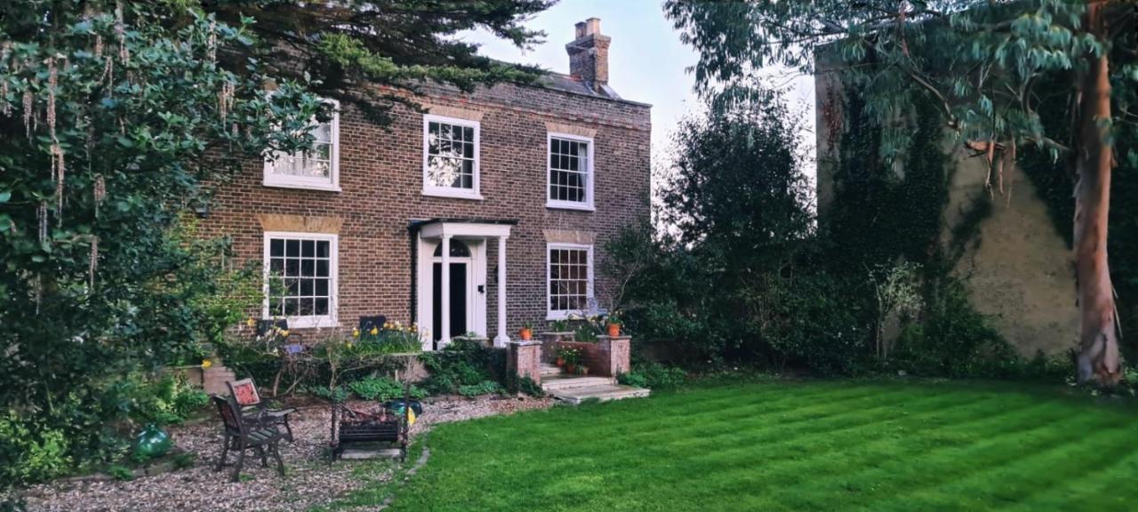 Manor House Of Cheshunt- Historic Villa 外观 照片