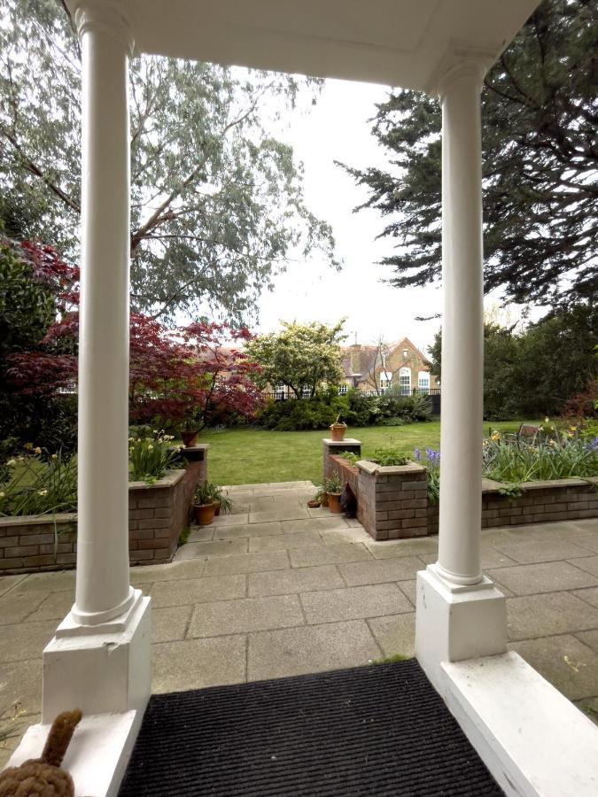 Manor House Of Cheshunt- Historic Villa 外观 照片